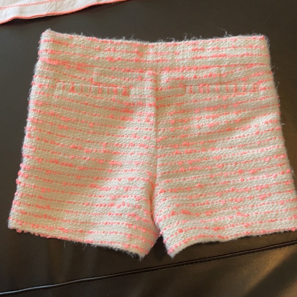 Janie and Jack boucle shirts and matching top. - Picture 4 of 7